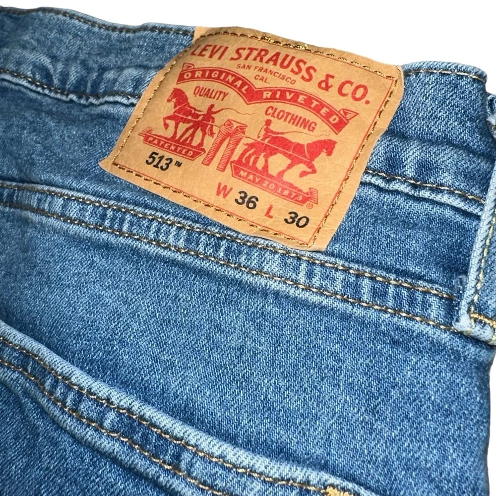 Levi’s 36x30 513 - Picture 7 of 8